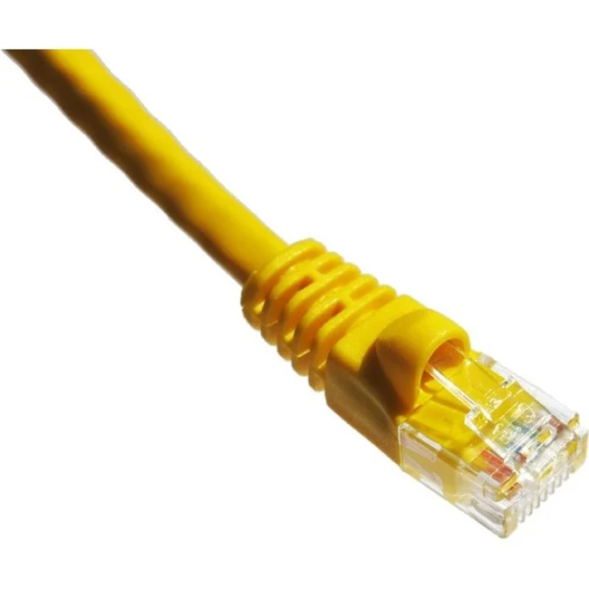 Axiom 5FT CAT6A 650 MHz Câble de brassage Moulé Boot (Jaune) C6AMB-Y5-AX