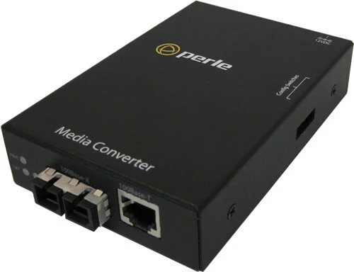 Perle Fast Ethernet, 100Base-TX - 100Base-FX, 1310nm, multimode, SC, UK Power Cord