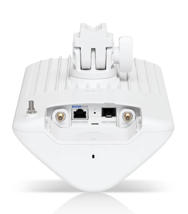 60GHz+5GHz multipoint base station featu