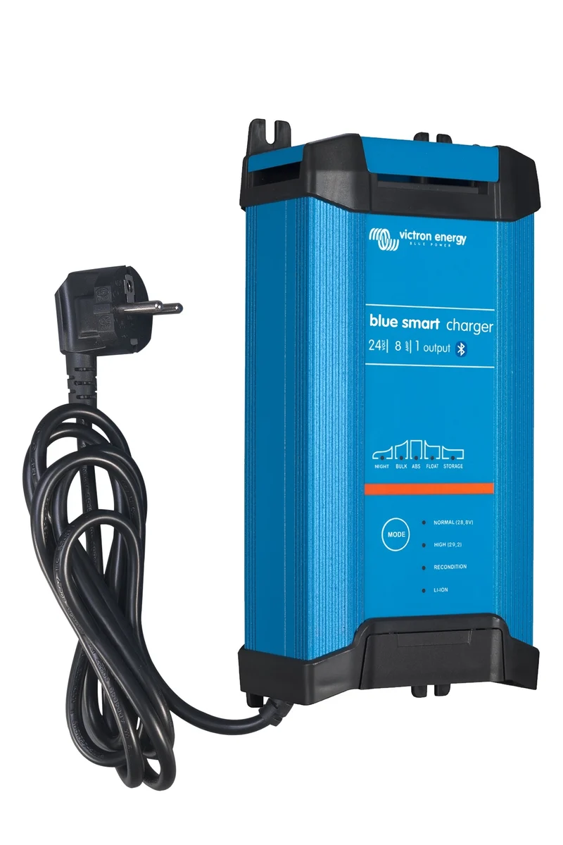 Victron Energy Blue Smart IP22 Charger 24/8(1) 230V CEE 7/7
